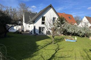 Haus kaufen in 33378 Rheda-Wiedenbrück, Außergewöhnliches Gebäudeensemble bestehend aus zwei Häusern auf großem Grundstück!!!