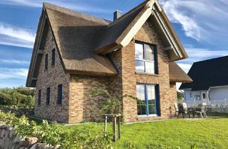 Haus kaufen in Zum Golfpark, 18556 Dranske, Exklusives Reethaus auf Rügen - etabliertes Ferienobjekt mit treuen Stammgästen