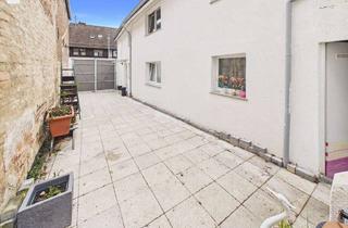 Einfamilienhaus kaufen in 53347 Alfter, Einfamilienhaus mit 2 Wohnungen und Innenhof auf ca. 518 m² Grundstück in Alfter-Witterschlick.