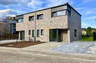 Doppelhaushälfte kaufen in 38531 Rötgesbüttel, Moderne Doppelhaushälfte mit hochwertiger Ausstattung in Rötgesbüttel