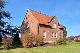 Haus kaufen in 31712 Niedernwöhren, Ein Haus mit Geschichte, viel Platz und Potenzial!