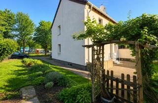 Doppelhaushälfte kaufen in Matthias-Werner-Straße, 50226 Frechen, Preisreduzierung! Doppelhaushälfte / 2-Familienhaus (EG bezugsfrei) in Frechen (Grefrath)