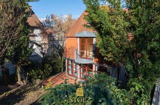 Einfamilienhaus kaufen in 73734 Esslingen, Einzigartig & Besonders! Charmantes Einfamilienhaus in Halbhöhenlage