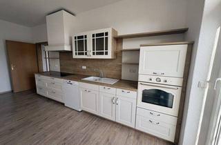 Wohnung mieten in Leißnerstr. 64, 08525 Plauen, 4-Raum-Wohnung im Dachgeschoss mit Balkon, Küche, 2 Abstellräumen und Keller