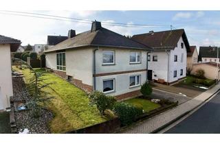 Haus kaufen in 56276 Großmaischeid, Wohnen auf zwei Ebenen mit Terrasse und Garten