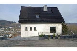 Haus mieten in Hövelchesweg 11, 52152 Simmerath, Freistehendes Einfamilienhaus am Rursee mit gehobener Ausstattung