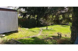 Grundstück zu kaufen in 71566 Althütte, *Baugrundstück mit zwei Garagen in ruhiger Wohnlage*