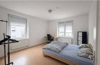 Wohnung kaufen in 86163 Hochzoll, 4-Zimmer-Kapitalanlage in Augsburg – Solide Substanz mit Entwicklungspotenzial