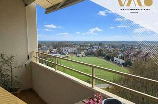 Wohnung kaufen in 51469 Bergisch Gladbach, Ihre sichere Kapitalanlage: Vermietete 4-Zimmerwohnung mit traumhaftem Ausblick zu verkaufen!