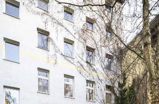 Wohnung kaufen in Lausitzer Straße 45, 10999 Kreuzberg, Ihr zukünftiges Zuhause im lebendigen Kreuzberg: 1-Zimmer-Altbauwohnung mit Eigennutzungsoption!