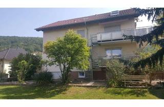 Wohnung kaufen in Herrnweg, 63911 Klingenberg, 3-Zimmer Dachgeschosswohnung in Klingenberg am Main