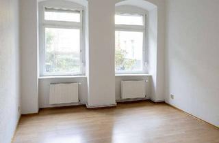 Wohnung kaufen in Driesener Straße 29, 10439 Prenzlauer Berg, Bezugsfreie, großzügige 2-Zimmer-Altbauwohnung im EG in Toplage Prenzlauer Bergs!