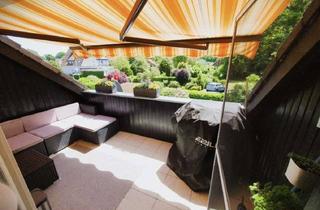 Wohnung kaufen in 33649 Ummeln, Attraktive 3,5-Zimmer-Maisonette mit Loggia, eigenem Gartenanteil und Doppelgarage