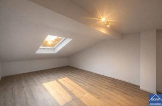 Wohnung mieten in 67061 Süd, Großzügige 3 Zimmer Dachgeschoss Wohnung mit Balkon in Ludwigshafen- Mundenheim zu vermieten