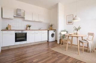 Wohnung mieten in Merseburger Str. 77, 06112 Lutherplatz/Thüringer Bahnhof, Moderne 2-Zimmer-Wohnung mit Einbauküche, Balkon