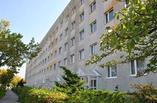 Wohnung mieten in Kaltenborner Straße 116, 03172 Guben, 3-Zimmer-Wohnung mit Balkon nahe Kaufland!