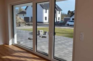 Wohnung mieten in Rafffeisenstraße 22, 46562 Voerde (Niederrhein), Moderne 2-Zimmer Neubauwohnung mit Terrasse, Garten und exklusiver Ausstattung!