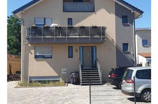 Wohnung mieten in Rheinhessenstr 10, 55545 Bad Kreuznach, Dachgeschoss-Wohnung mit 3 Zimmern und 85 m² in Bad Kreuznach