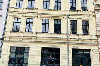 Wohnung mieten in Thomasiusstraße, 04109 Zentrum-West, Gepflegte 3-Zimmer Wohnung mit EBK, Balkon, Stellplatz im 2. OG in Leipzig Zentrum-West