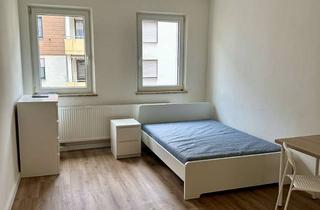 Wohnung mieten in Siebmacherstraße 30, 90489 Veilhof, Frauen WG-Zimmer für Frau am Wöhrder See – 18 m², möbliert, ab 15.03.26