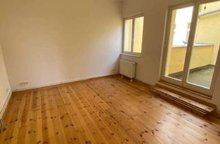 Wohnung mieten in 10967 Kreuzberg, 4 Zimmer Dachgeschosswohnung in Berlin-Kreuzberg