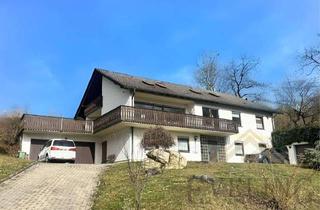 Einfamilienhaus kaufen in 96110 Scheßlitz, Großzügiges Einfamilienhaus mit viel Potenzial und Ausbau-Reserve in Scheßlitz bei Bamberg