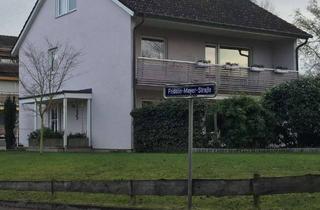 Haus kaufen in Fridolin-Mayer-Straße 19, 79238 Ehrenkirchen, Charmantes Wohnhaus mit großem Grundstück und Entwicklungspotenzial