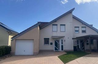 Haus mieten in Auf Ebenhöh 22 a, 55569 Monzingen, TOP-GELEGENHEIT! Doppelhaushälfte mit Weitblick in ruhiger Lage in Monzingen zu vermieten