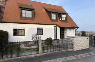 Haus mieten in 90427 Schniegling, Großzügige Doppelhaushälfte mit Wintergarten und Doppelgarage in idyllischer Lage