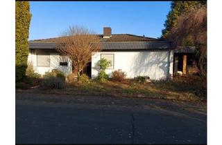 Haus kaufen in 67727 Lohnsfeld, Lohnsfeld - Haus Bungalow mit zwei Wohnheiten in Lohnsfeld