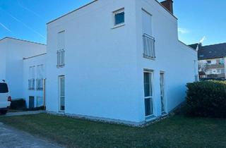 Wohnung kaufen in 66125 Saarbrücken, Saarbrücken - Dudweiler - Süd : Appartment uninah, Stellplatz