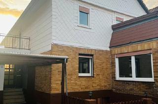 Einfamilienhaus kaufen in 34639 Schwarzenborn, Schwarzenborn - Familienhaus mit viel Platz & Charme: Freistehend, provisionsfrei