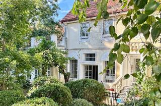 Haus kaufen in 86438 Kissing, Kissing - Seltene Gelegenheit, ehem. Dorfschmiede mit großem Grundstück