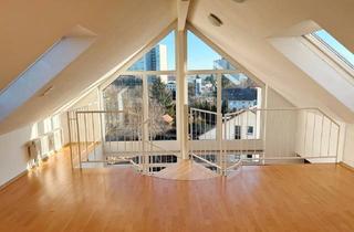 Wohnung kaufen in 70567 Stuttgart, Stuttgart / Möhringen - 4-Zi.-DG-Galerie-ETW in Stuttgart-Möhringen, Wohngebiet Trautäcker - Nähe SI-Zentrum