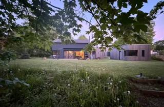 Haus kaufen in 19417 Warin, Warin - Hochwertiges Architektenhaus mit Wasserzugang