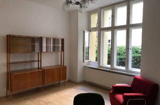 Wohnung kaufen in 10405 Berlin, Berlin - Charmante Hochparterre Wohnung im ruhigen Hinterhof