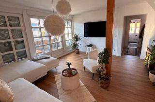 Wohnung kaufen in 75228 Ispringen, Ispringen - Stilvolles Wohnen im Denkmal - Sonnige 4,5 Zimmer Wohnung mit Bal