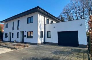 Villa kaufen in 33775 Versmold, Versmold - Doppelhaushälfte Stadt-Villa zu verkaufen