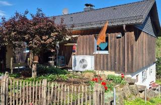 Einfamilienhaus kaufen in 51580 Reichshof, Reichshof - Einfamilienhaus mit Garage und Nebengebäude