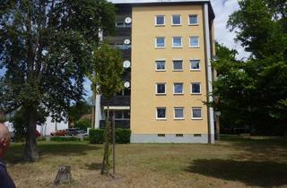 Wohnung kaufen in 84028 Peter und Paul, **Der langjährige Mieter ist schon da: Zentral gelegene 2-Zimmer-Whg. an der Isar mit Einzelgarage**