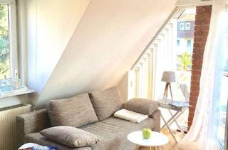 Wohnung kaufen in 34270 Schauenburg, Charmante Eigentumswohnung im 1. Obergeschoss mit Balkon und Spitzboden