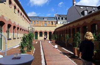 Wohnung kaufen in 04105 Zentrum-Nordwest, Sehr schöne 4 Z. Wohnung m. Dachterasse+Balkon+ 2x Stellplatz im Waldstraßenviertel