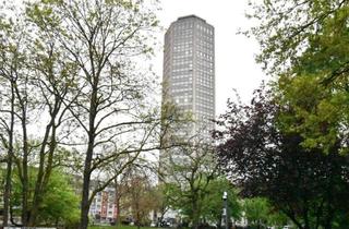 Wohnung kaufen in 50668 Altstadt-Nord, Freie 2-Zimmer-Wohnung mit Balkon im Kölner Ringturm