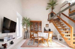 Wohnung kaufen in 70378 Neugereut, Einzigartige Maisonette mit großer Terrasse und Tiefgarage in Stuttgart-Neugereut