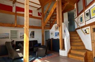 Wohnung kaufen in 72667 Schlaitdorf, Liebhaberobjekt- Einzigartige 4-Zi-Maisonette-ETW mit Terrasse in Schlaitdorf! Keine Gartenpflege!