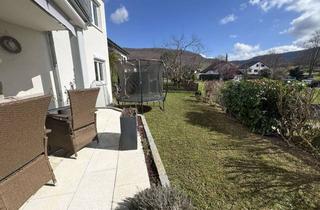 Wohnung kaufen in 72581 Dettingen, 4-Zimmer-Wohnung mit großem Garten, Baujahr 2006, in Bestlage von Dettingen/Erms