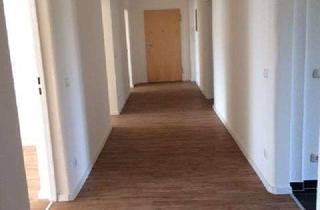 Wohnung mieten in Blochmannstr. 11, 01069 Pirnaische Vorstadt, Platzmangel wird es hier nicht geben!