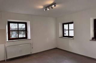 Wohnung mieten in Altöttinger Straße, 84577 Tüßling, Helle 3,5-Zimmer-Wohnung mit neuem Bad & moderner Einbauküche in zentraler Lage von Tüßling