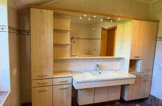 Wohnung mieten in 86179 Haunstetten, Frisch renovierte 4-Zi.-DG-Wohnung mit neuer Küche, Kaminofen und sonniger Terrasse