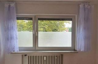 Wohnung mieten in Poststr. xx, 41334 Nettetal, Renovierte 3,5-Zimmer Wohnung in Nettetal mit Balkon und Garage